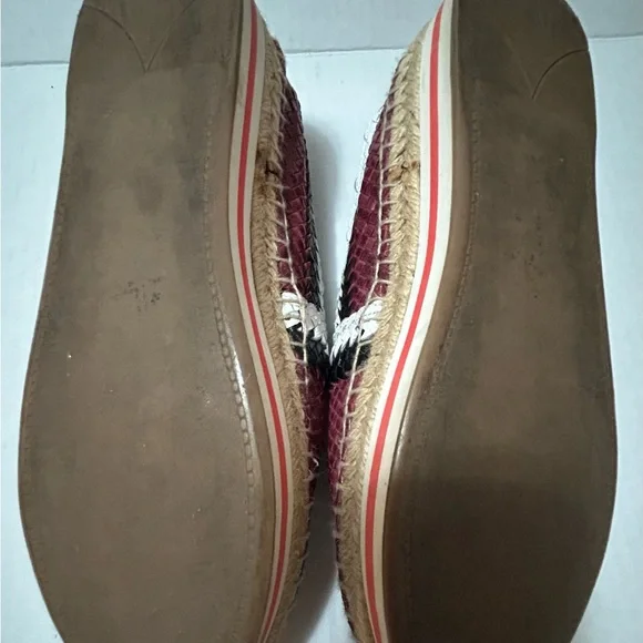 Prada Red and Black Espadrilles with Woven Trim - Picture 5 of 6